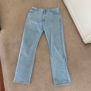 Wrangler Jeans Light Wash Straight Fit - 38x34